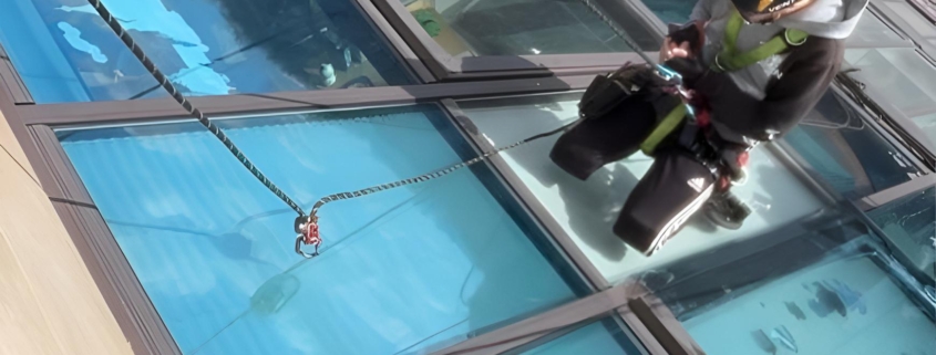 Высотная тонировка фасада без спецтехники